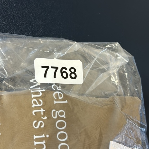 Andie Bikini Top Women's M Olive Convertible Straps NWT The Bora Bora Top 7768 - Picture 12 of 12